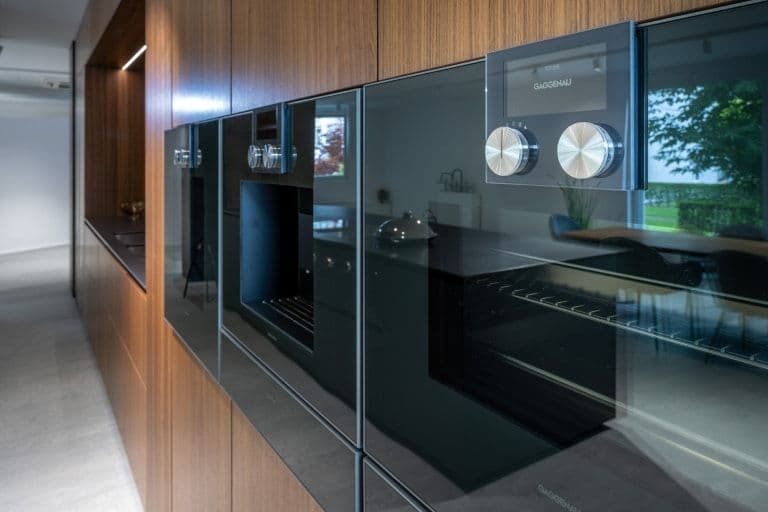 Bora gaggenau Kaffeemaschine arbeitshöhe Holz Küche Aarberg